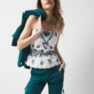 NWOT White House Black Market Scalloped Edge Top